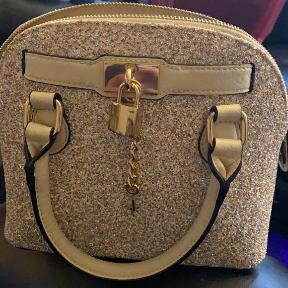 Aldo glitter purse - Picture 1 of 3